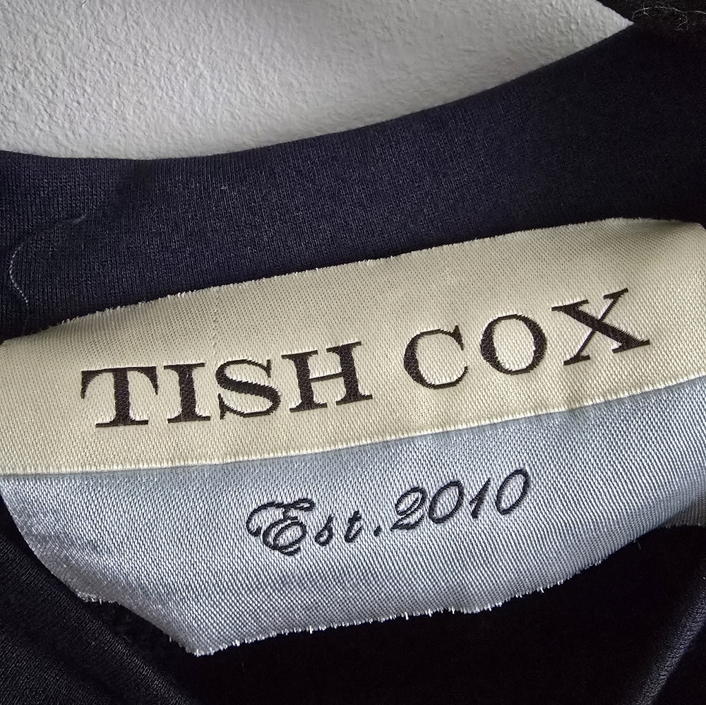 Tish Cox Herringbone Navy Ruffle Sleeve Gina Top Small - Picture 2 of 8